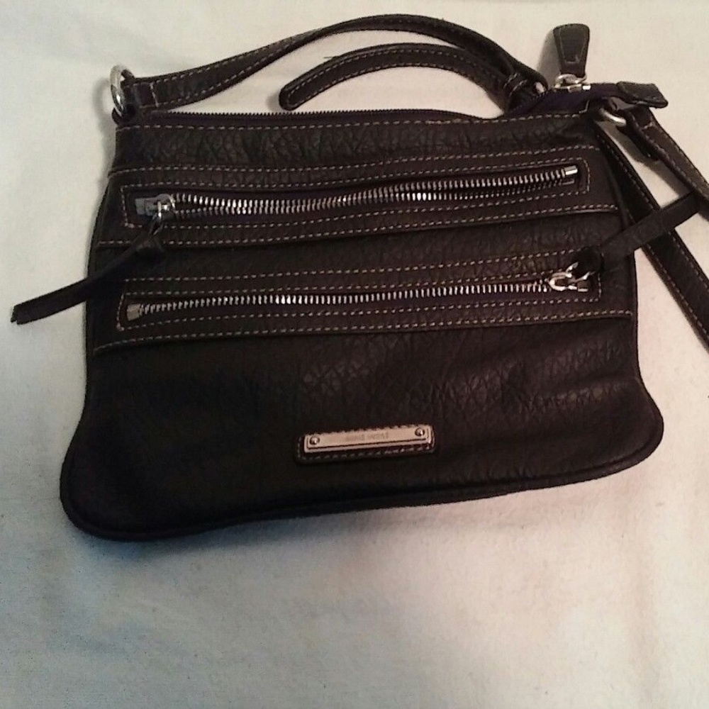 Nine West Gold Shoulder bag (light whgt)